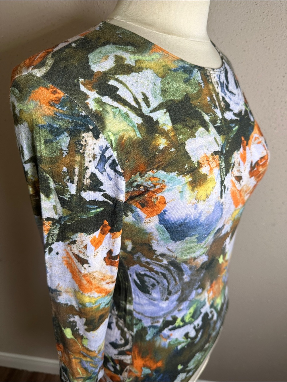Leggiadro Colorful Watercolor Print 3/4 Sleeve Top Blouse women’s size 2 Small - Picture 12 of 13